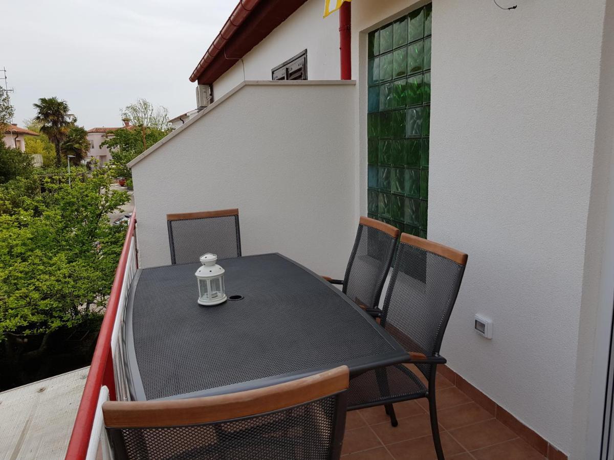 Apartman Luka Novigrad Istria Exterior foto